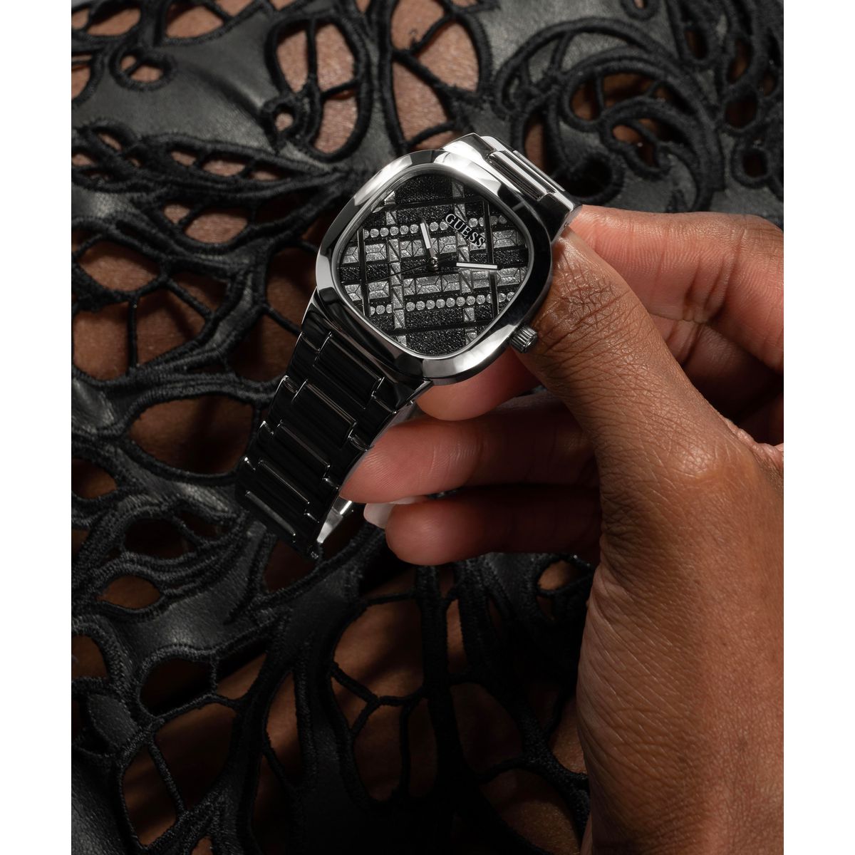 Reloj Guess Clash Femenino GW0600L1