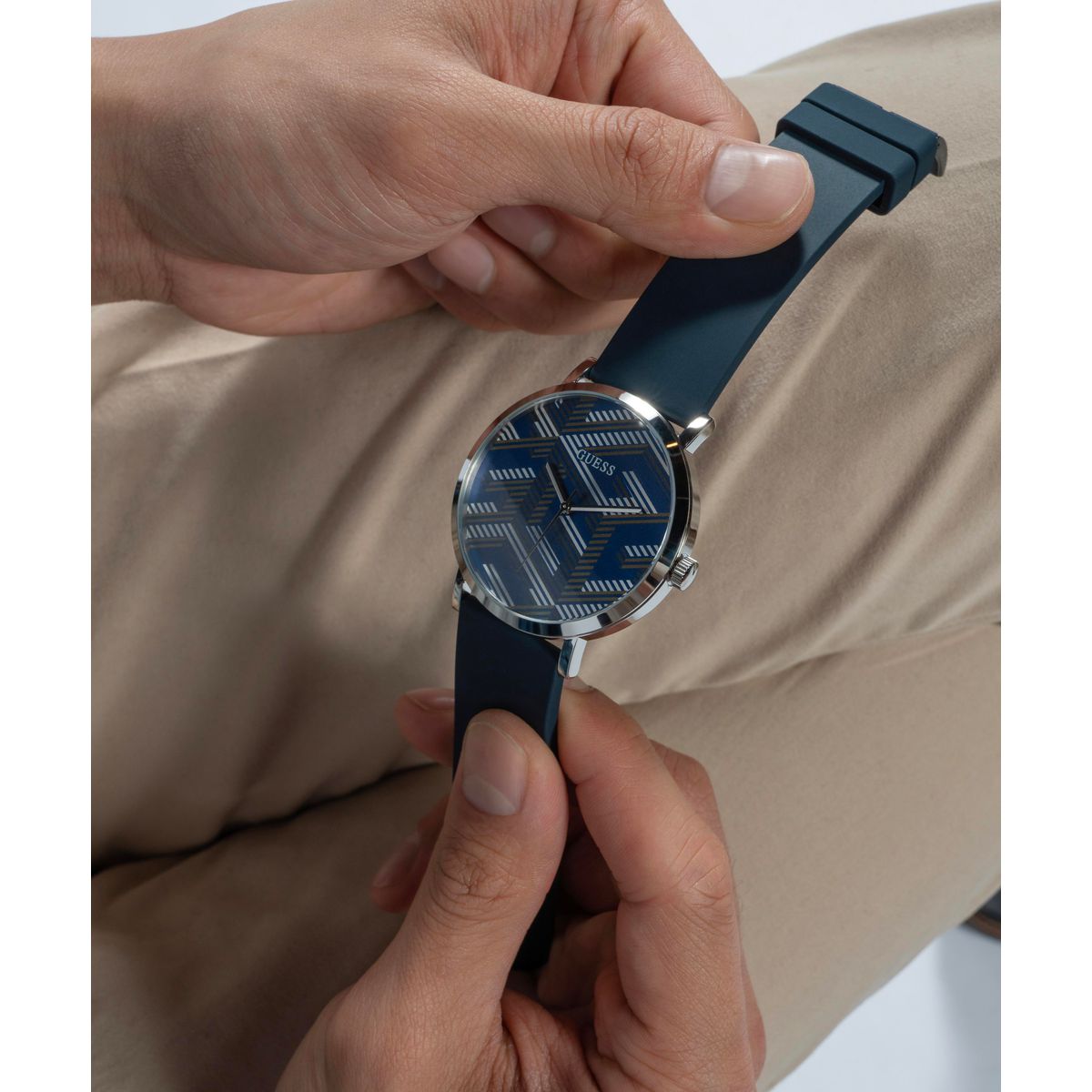 Reloj Guess Bossed Masculino GW0625G1