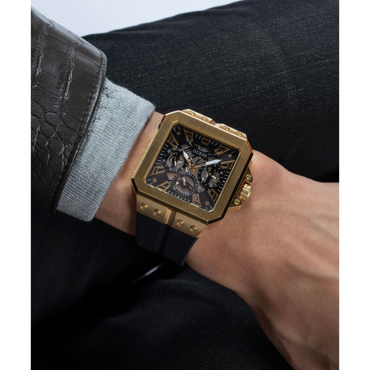 Reloj Guess Leo Masculino GW0637G2