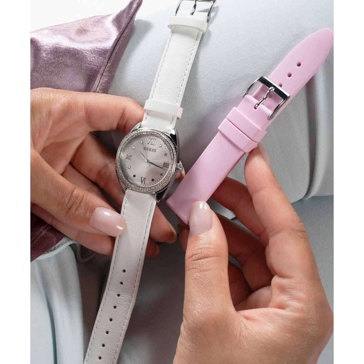 Reloj Guess Femenino GW0691L1