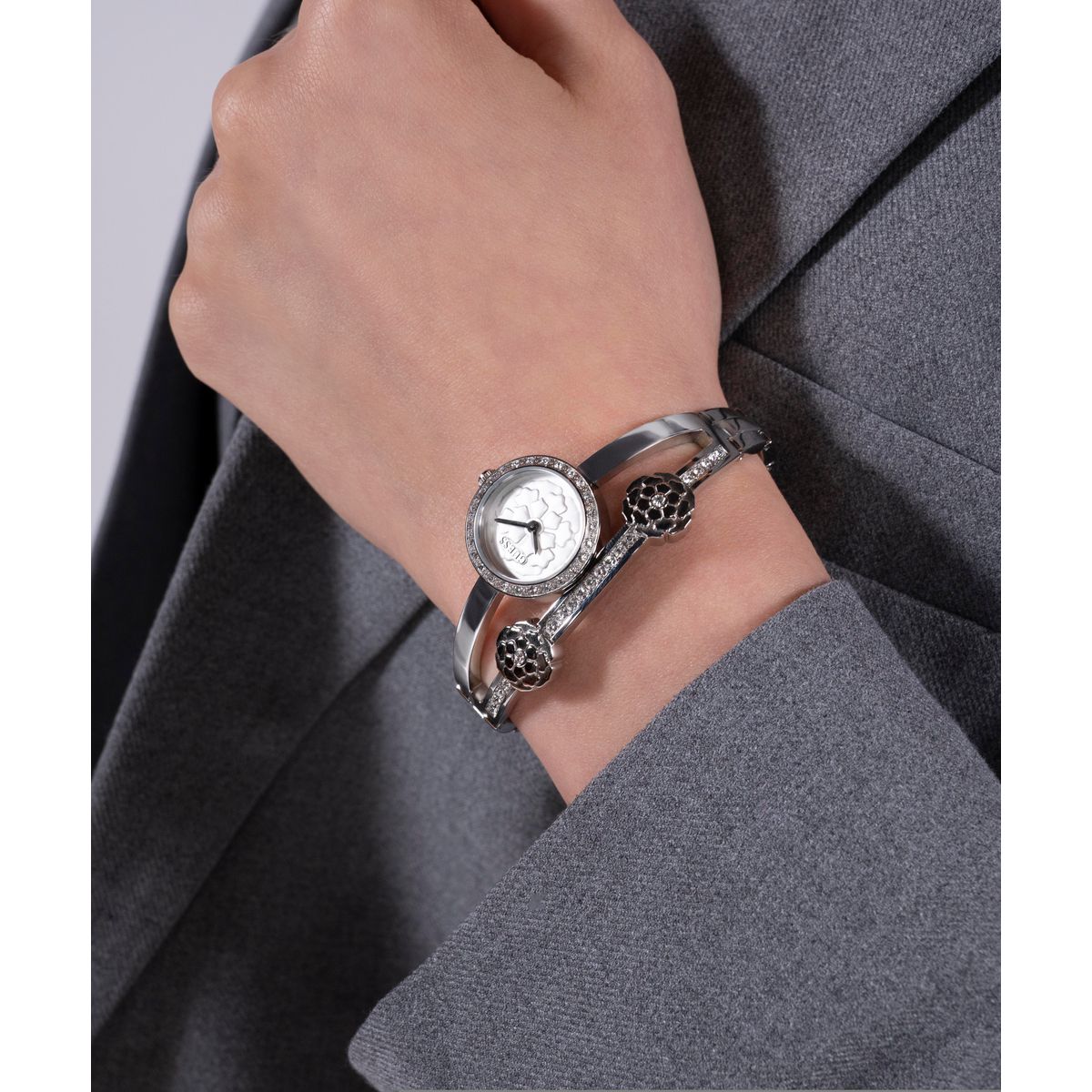 Reloj Guess Dress Femenino GW0756L1