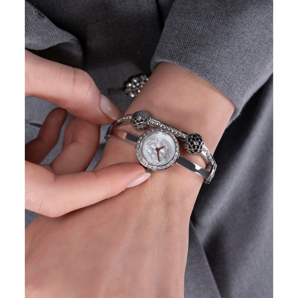 Reloj Guess Dress Femenino GW0756L1