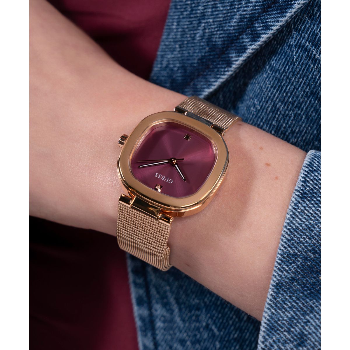 Reloj Guess Femenino GW0768L3