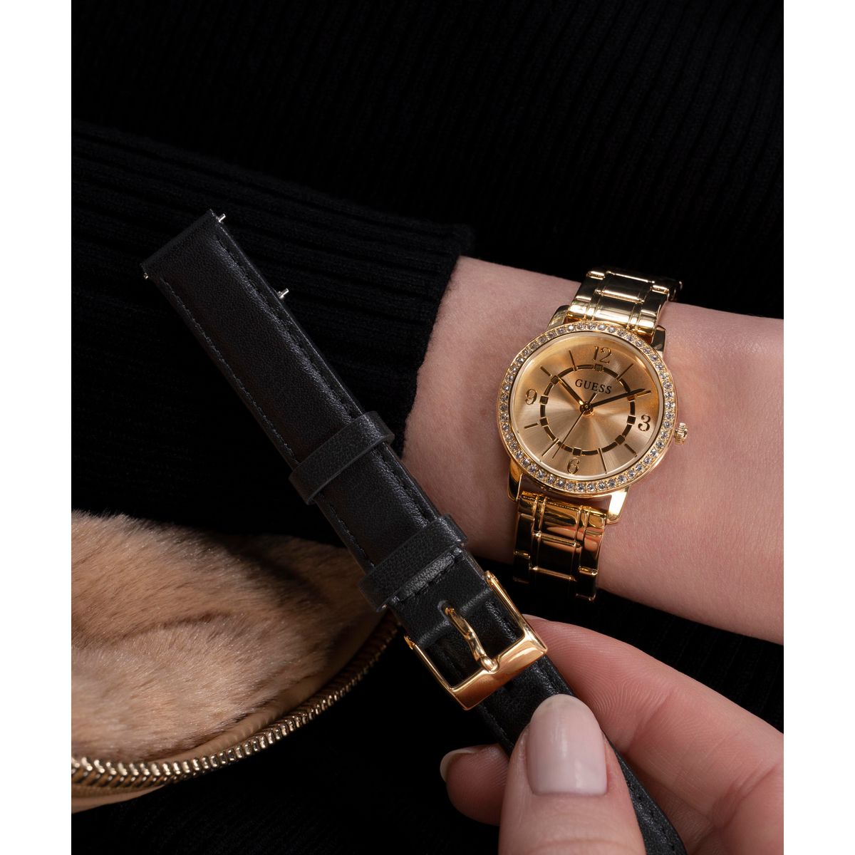 Reloj Guess Femenino GW0808L2