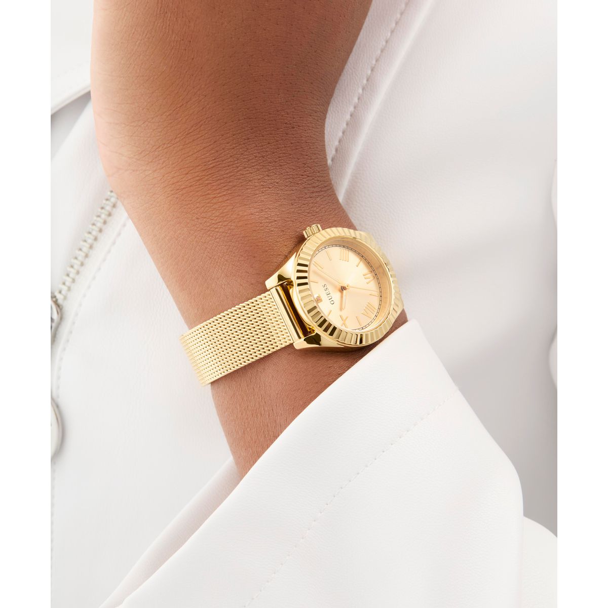 Reloj Guess Mini Luna Femenino GW0842L2