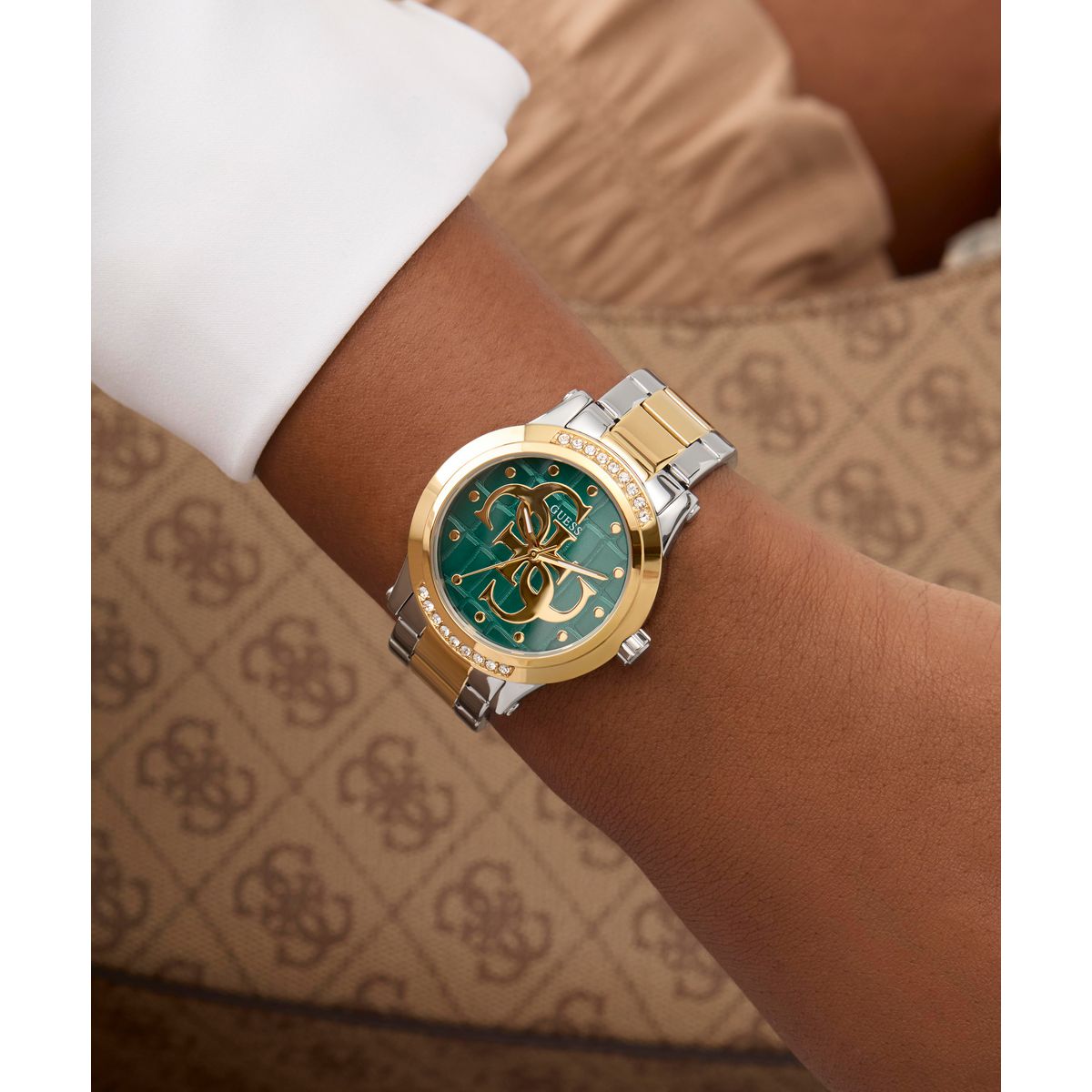 Reloj Guess Femenino GW0861L4