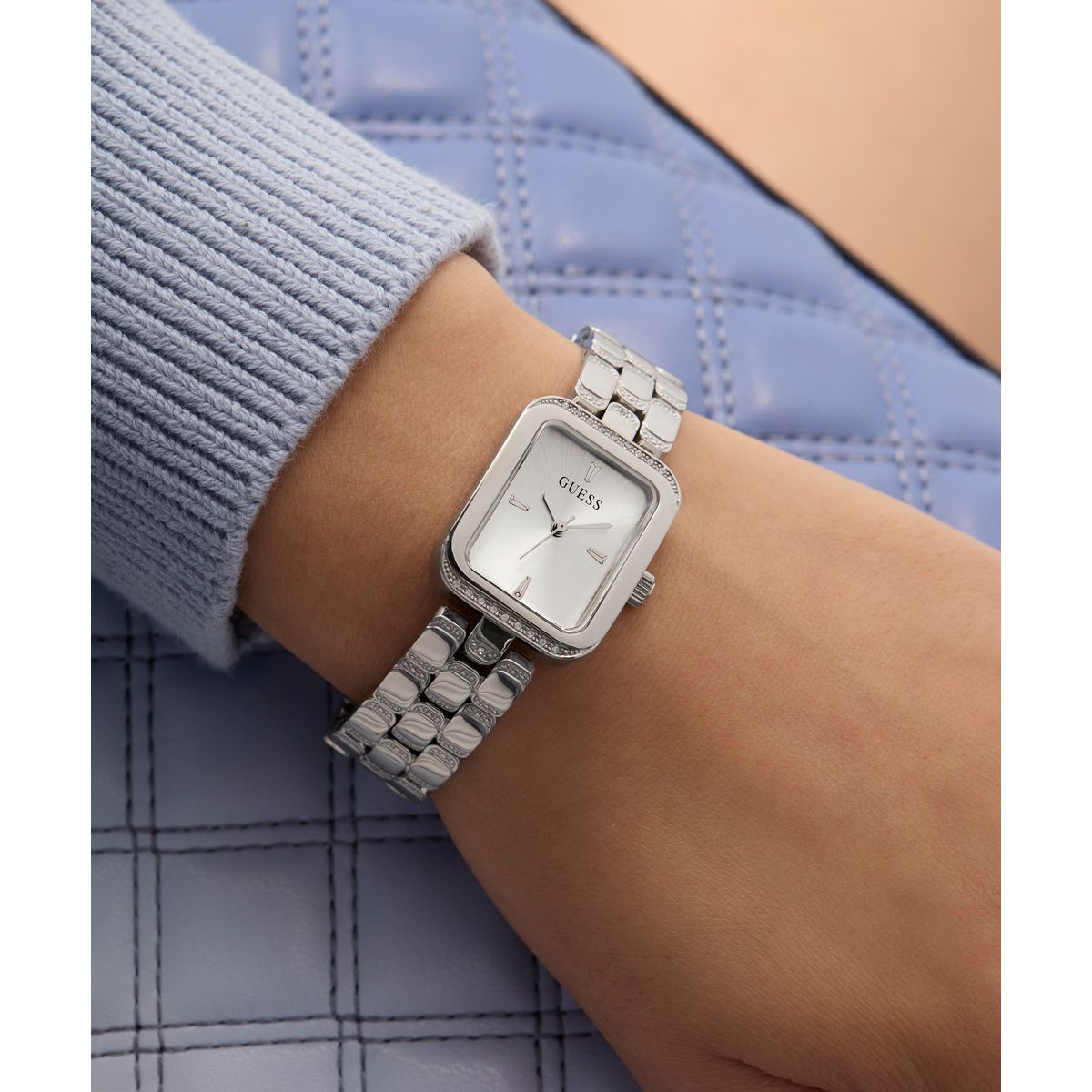 Reloj Guess Femenino GW0865L1