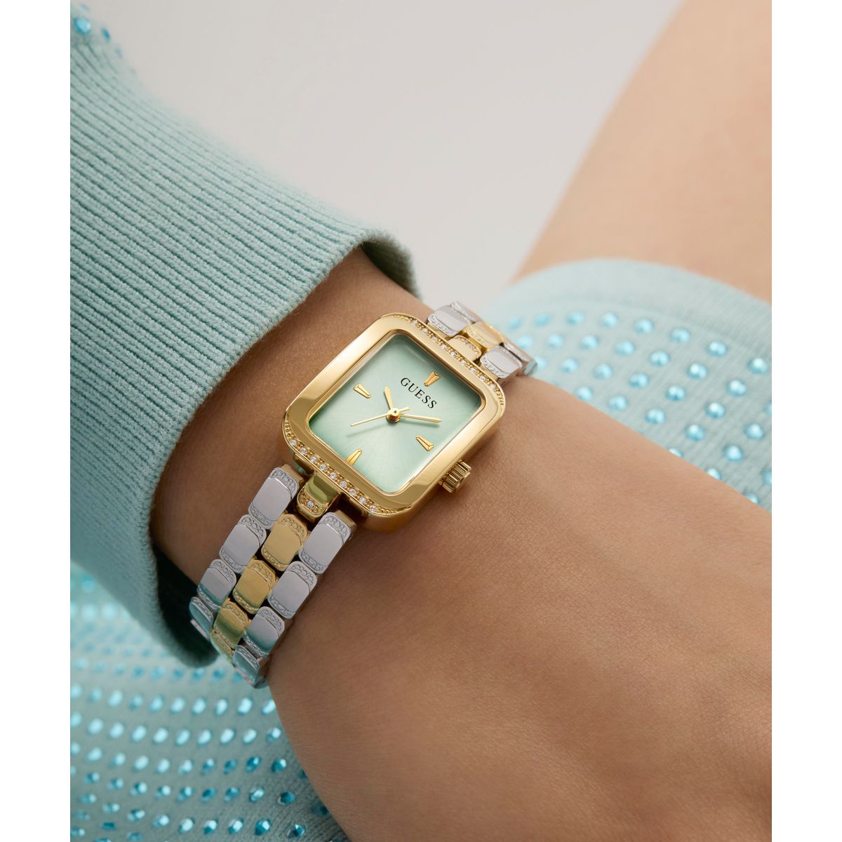 Reloj Guess Femenino GW0865L4