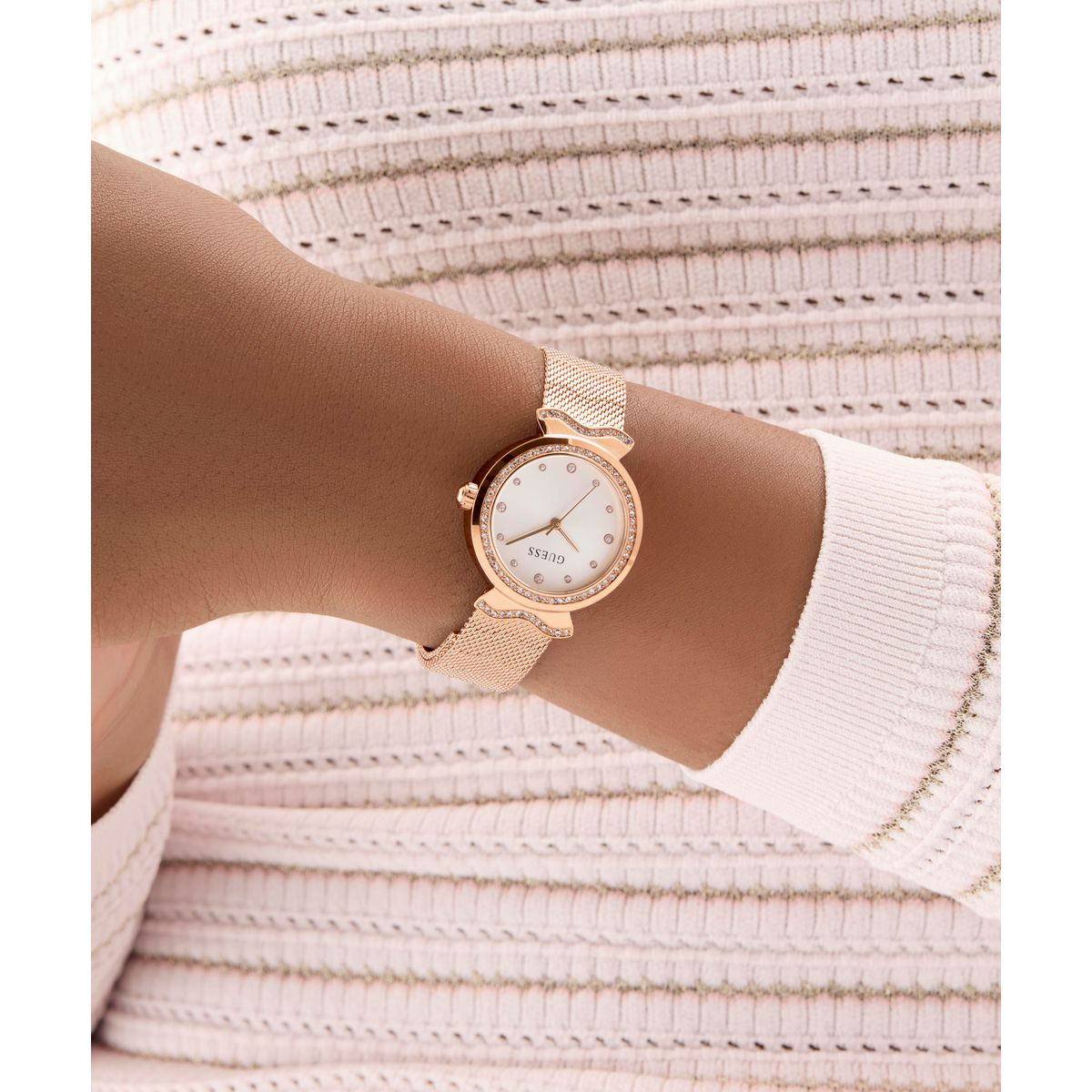 Reloj Guess Femenino GW0866L3