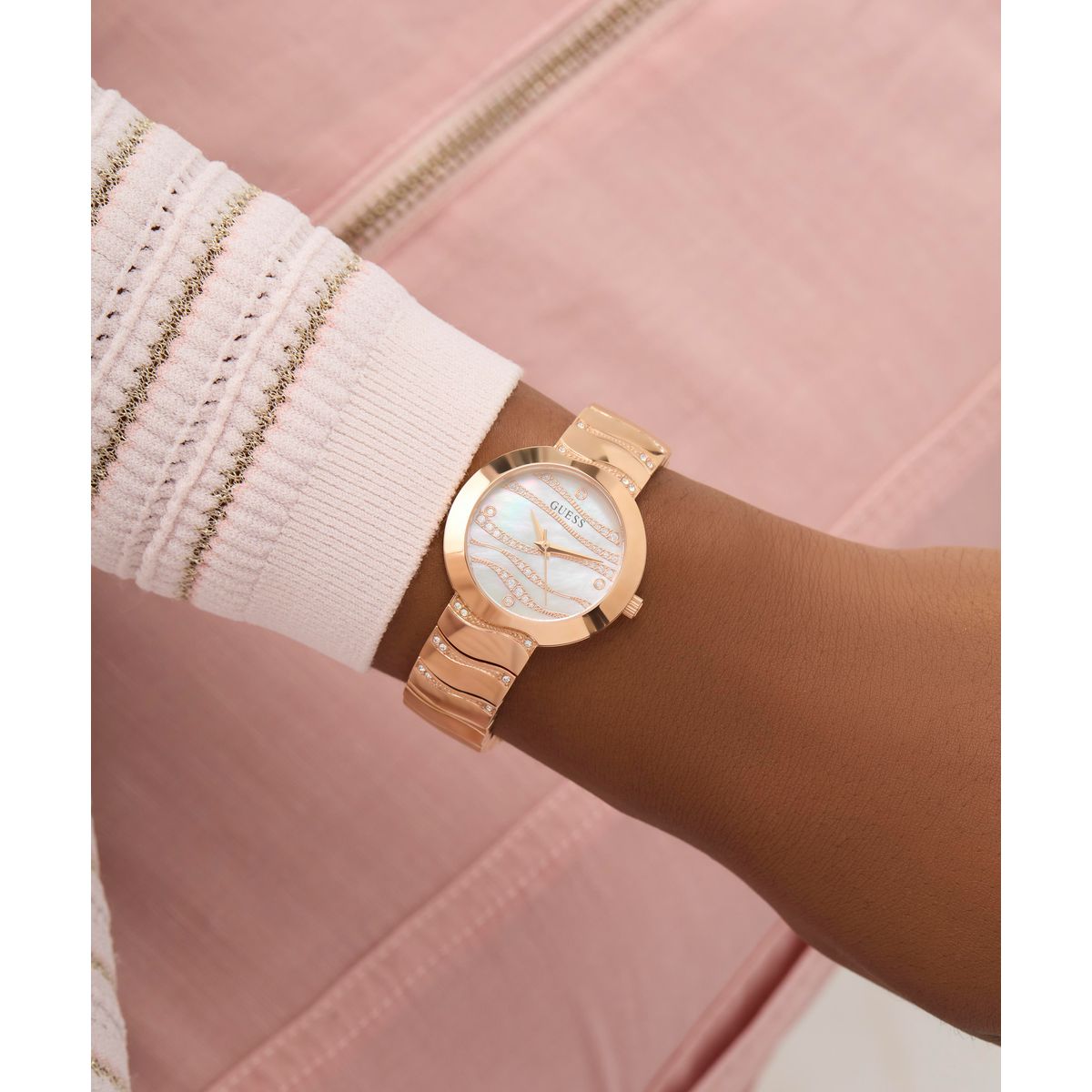 Reloj Guess Femenino GW0871L3