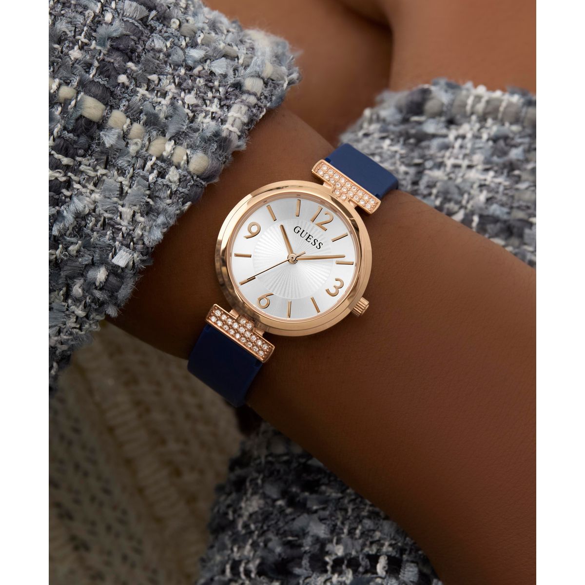 Reloj Guess Femenino GW0912L3