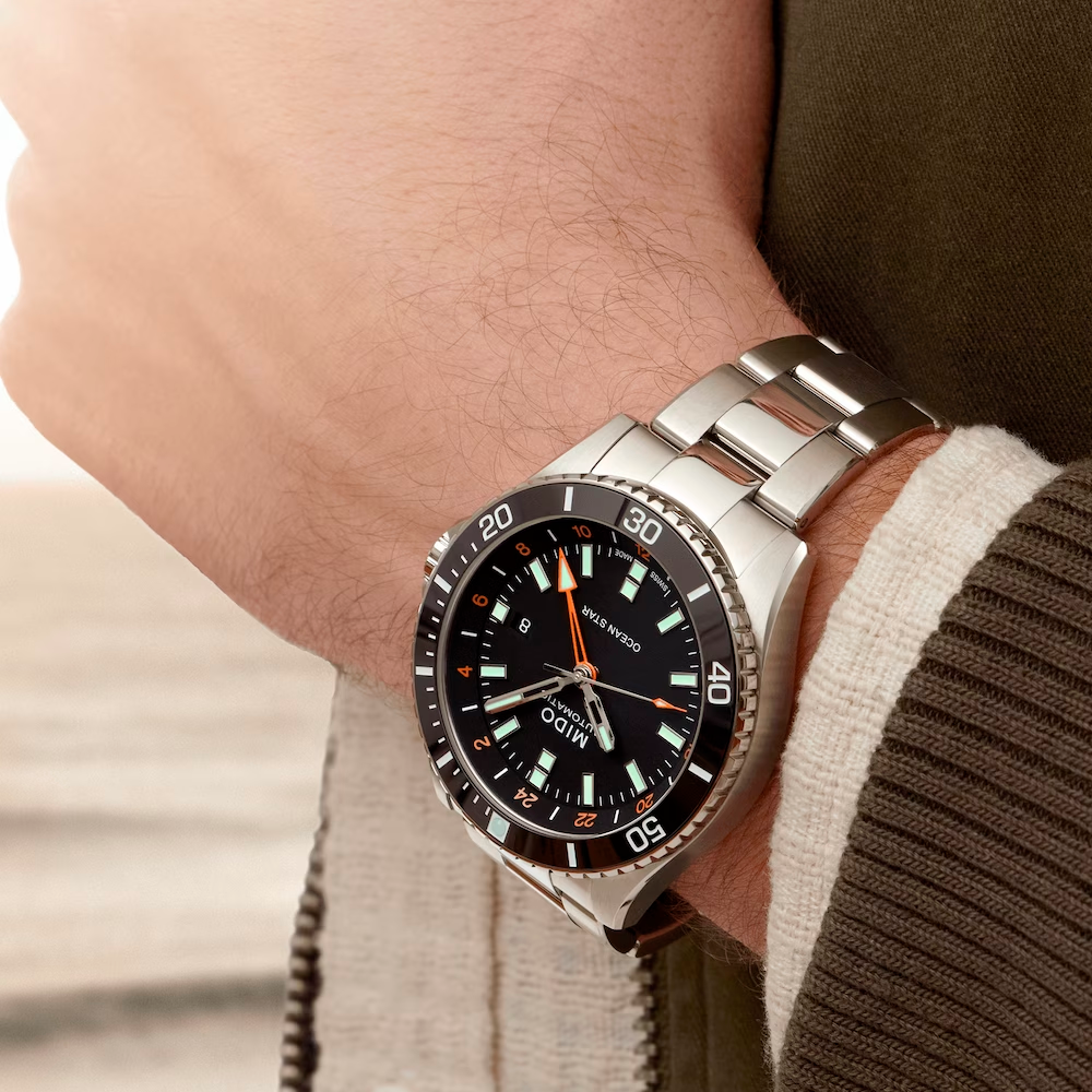 Reloj Mido Captain de Acero con Fondo Negro M0266291105101