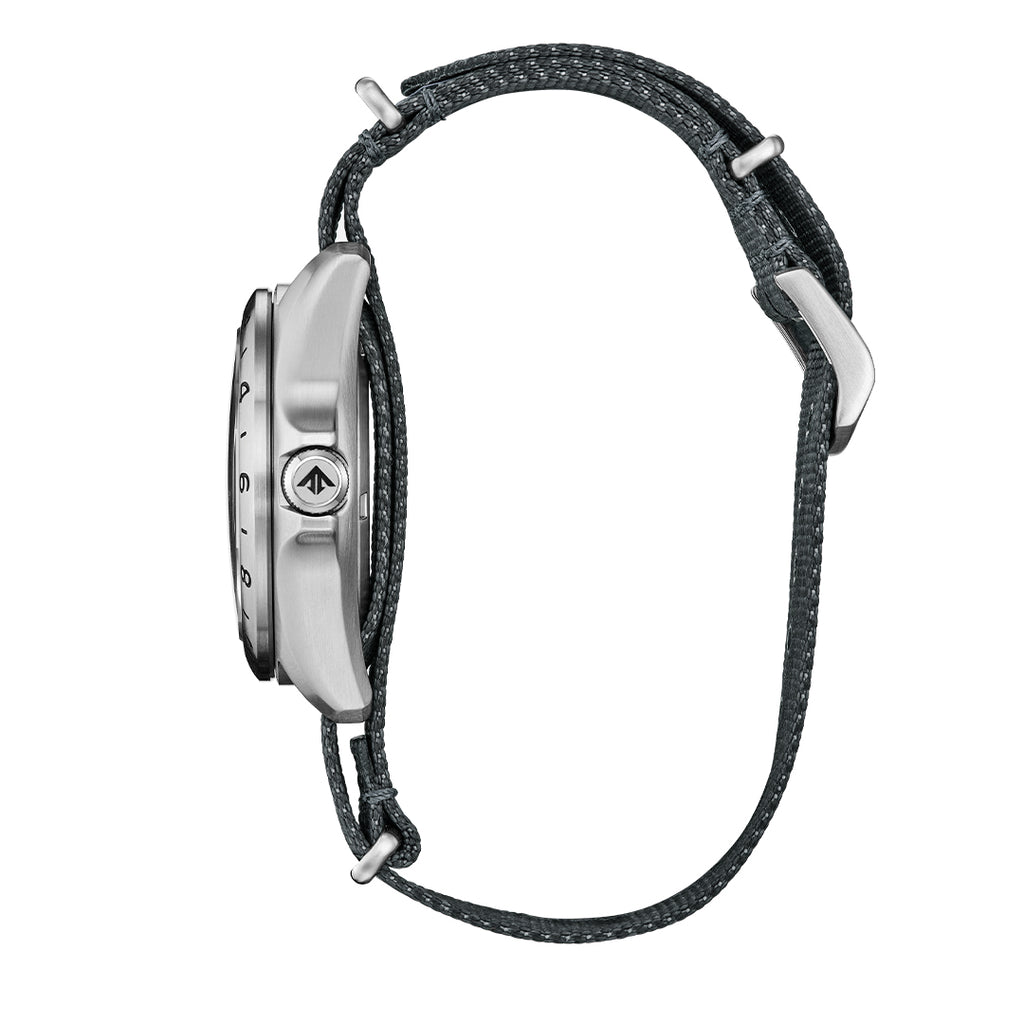 Reloj Citizen Eco-Drive Promaster Land GMT BJ7150-09L
