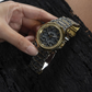 Reloj Guess Misfit Dorado con Negro