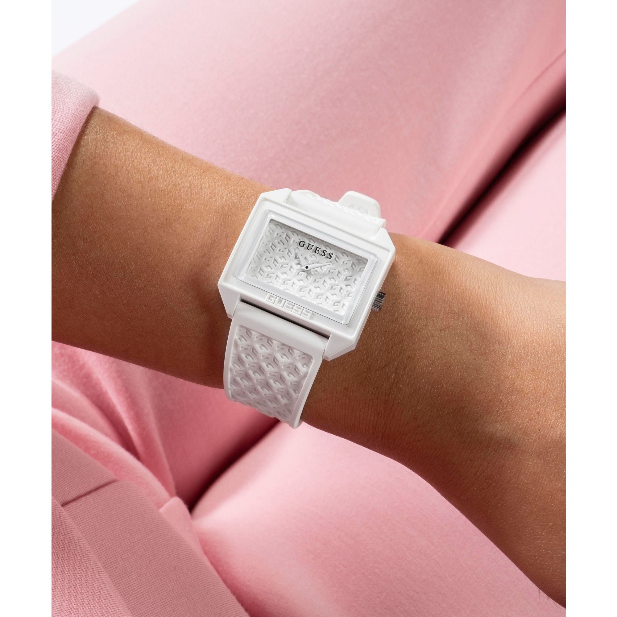 Reloj Guess Mod Pop Femenino GW0677L1