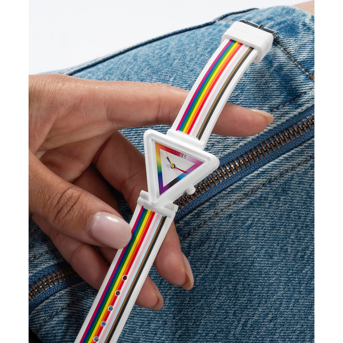 Reloj Guess Pride Rainbow Femenino GW0679L1