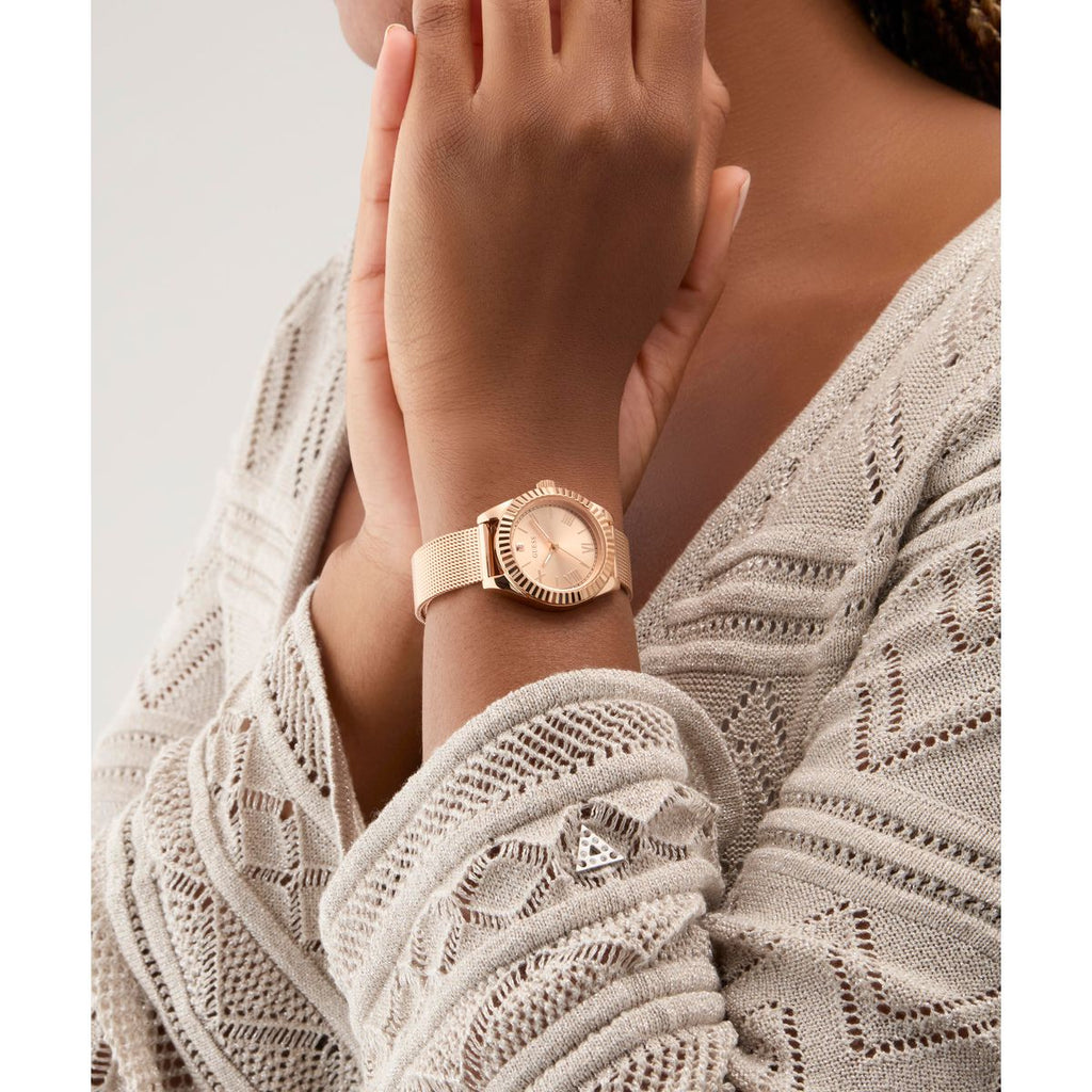 Relógio feminino Guess Mini Moon GW0842L3