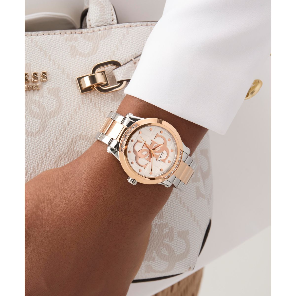 Reloj Guess Femenino GW0861L5