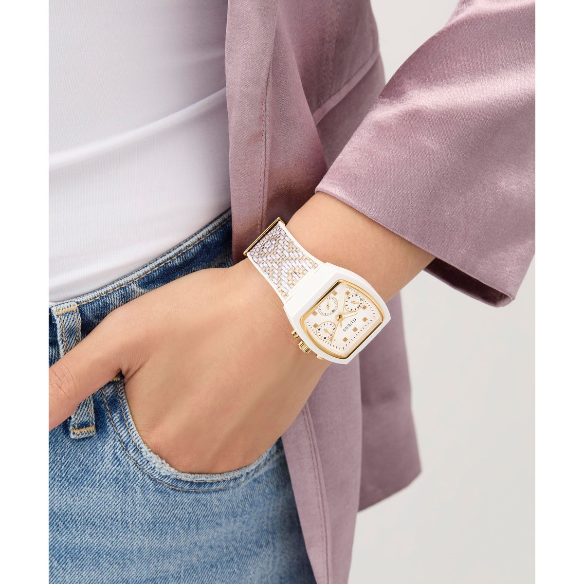 Guess Multifunction Watch GW0863L2