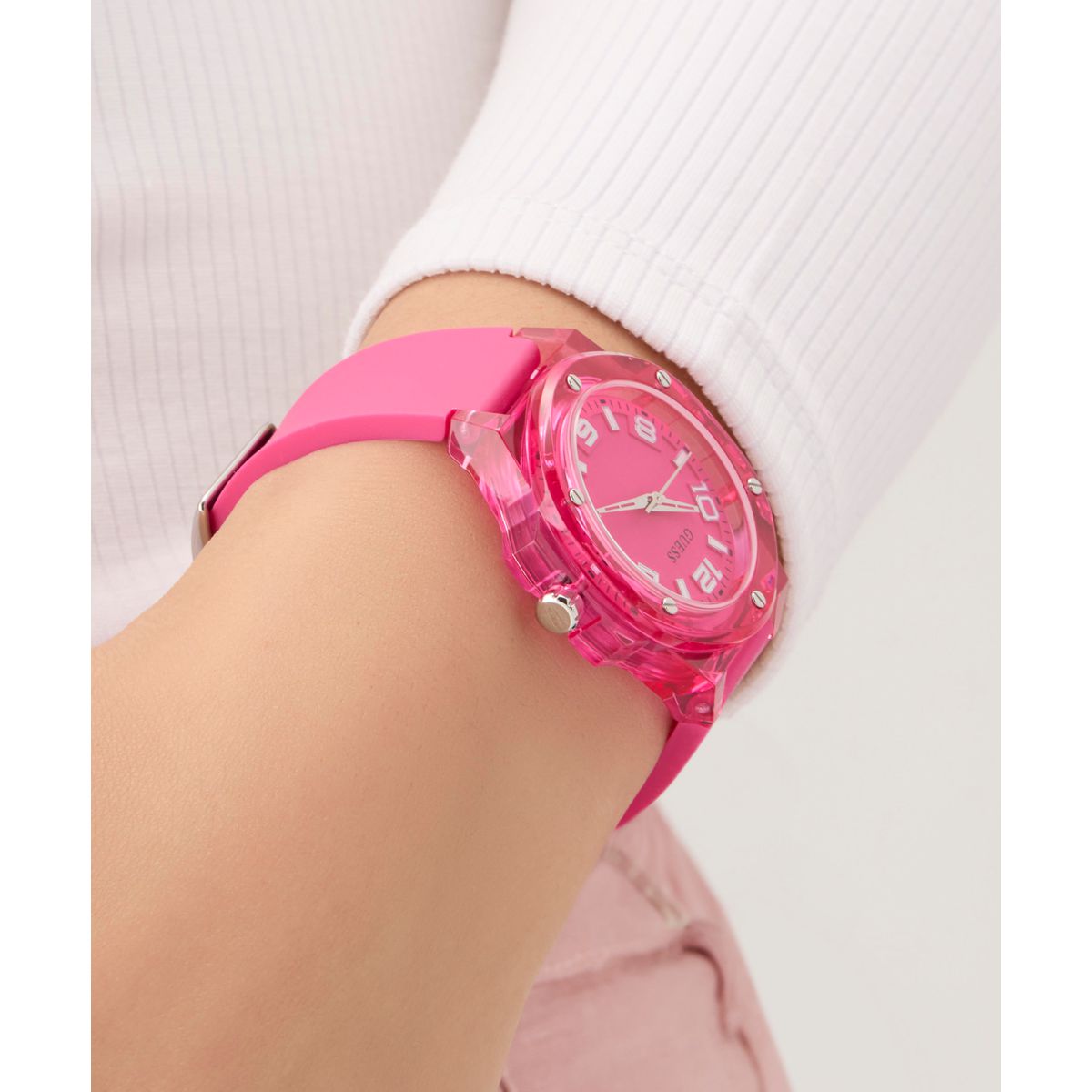 Reloj Guess Femenino GW0880L4